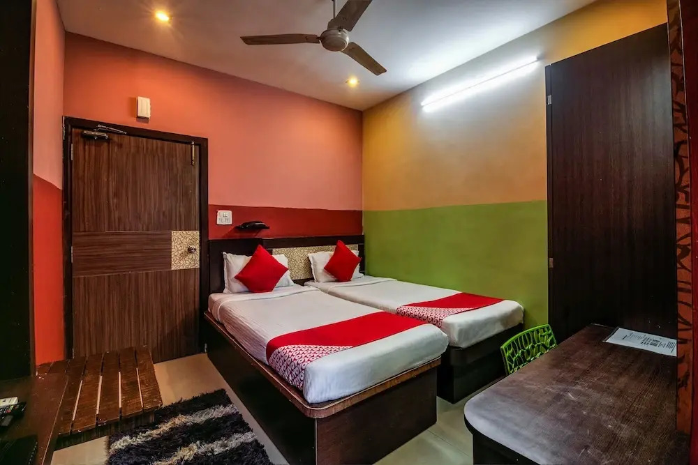 OYO 4518 Hotel Parashuram