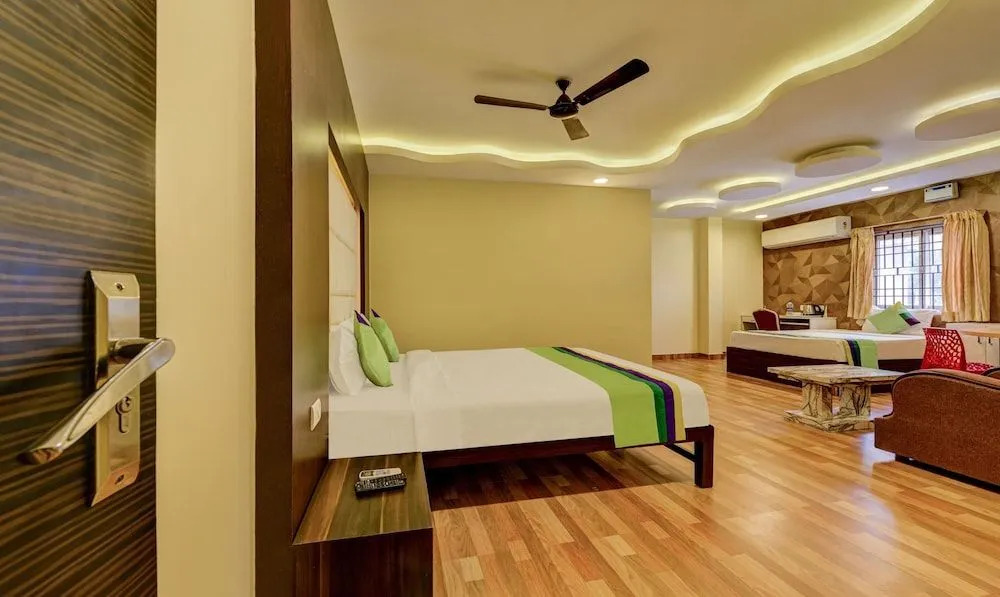 Rich Inn Studios and Suites