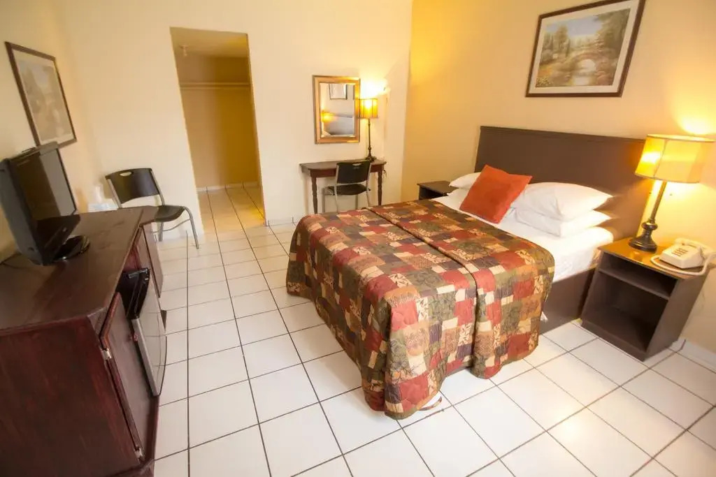 Parkway Inn Airport Motel Miami