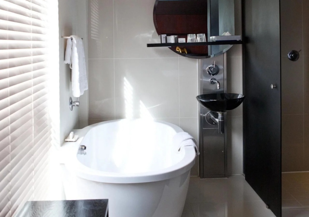 Colosseum Hotel