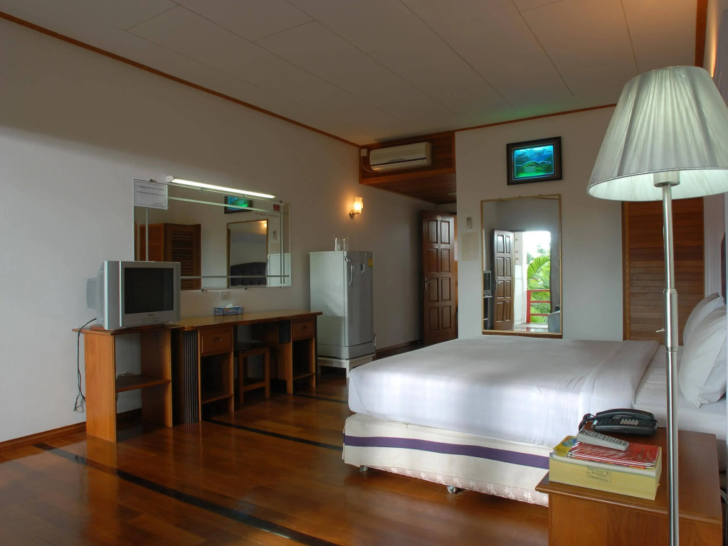 Myanmar Life Hotel