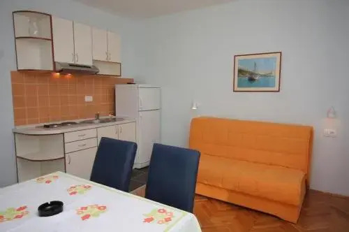 Apartments Vojnovic 3455