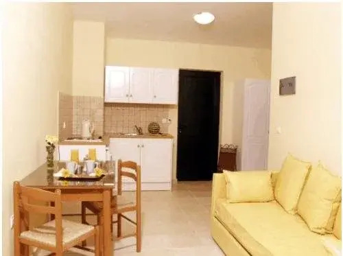 Clio Aparthotel