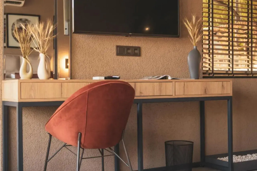 Morina Deluxe Hotel