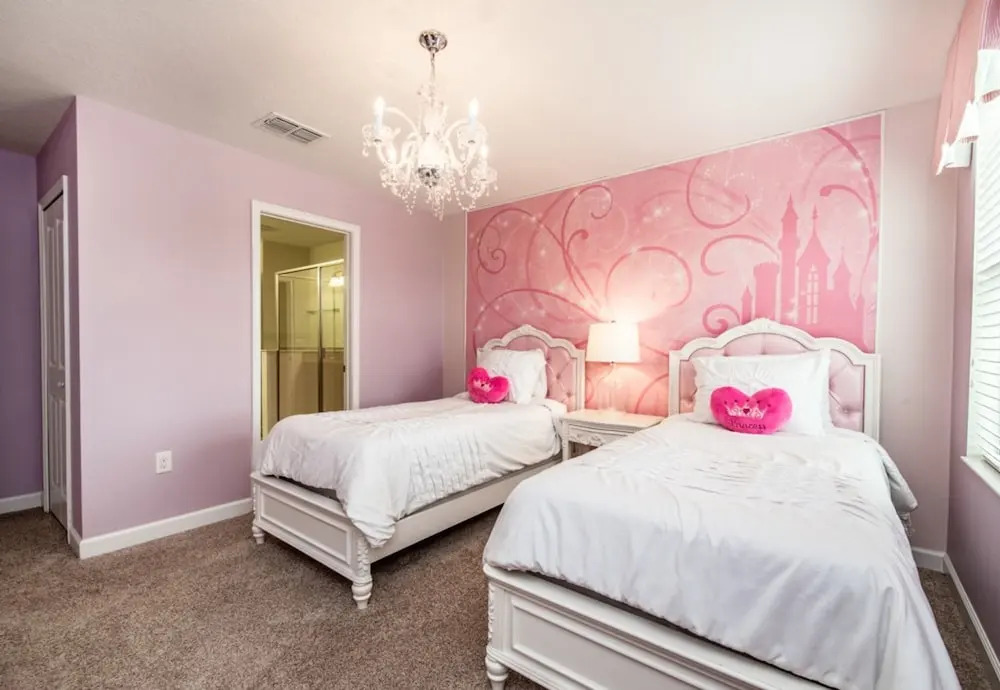 1308 Birdie Way