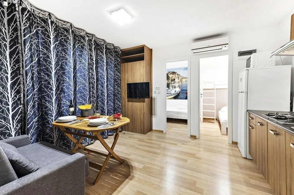 Amadria Park Camping Resort Mobile Homes by Mediteran Travel