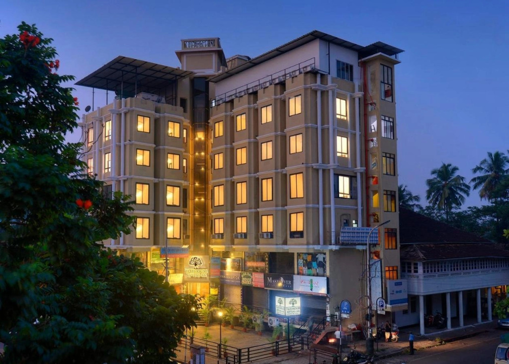 Nova Goa Hotel