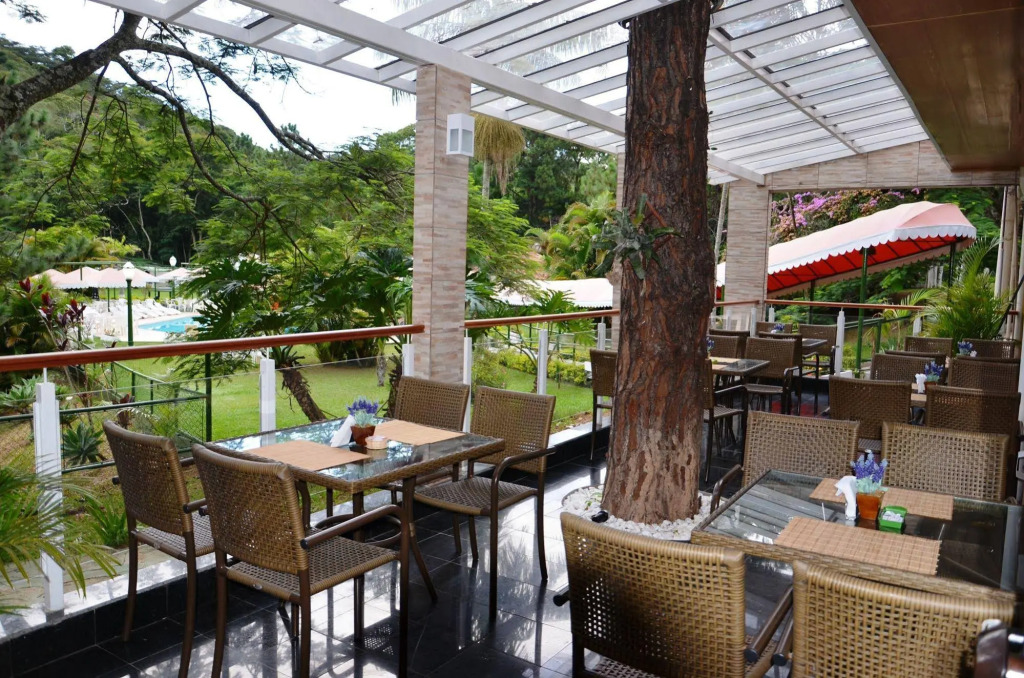 Hotel Green Hill
