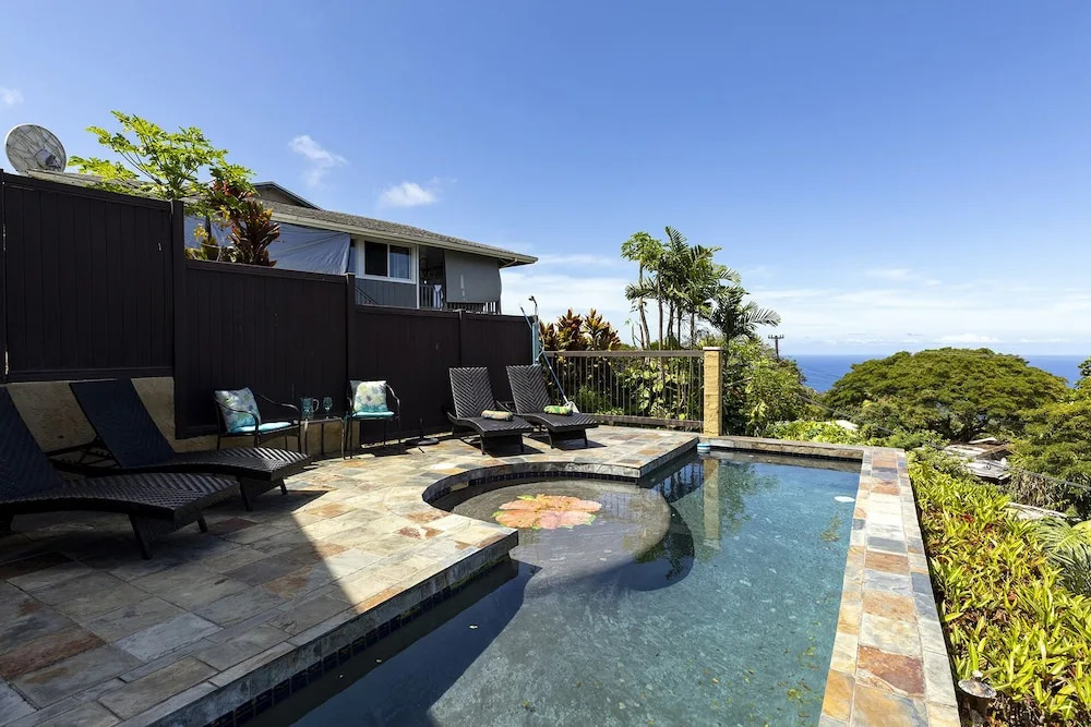 Walua Oasis