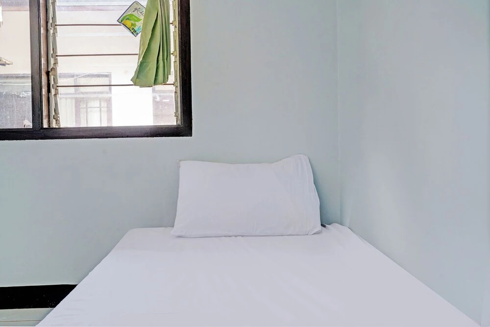 OYO Life 92901 Kost Bu Nur