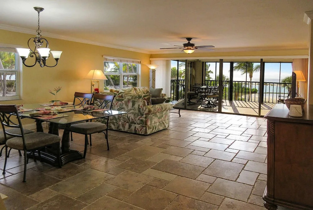 Eden 206 - 2 Br Condo
