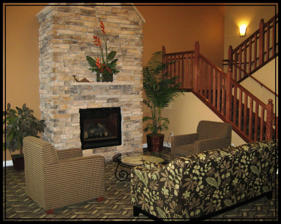GrandStay Hotel and Suites