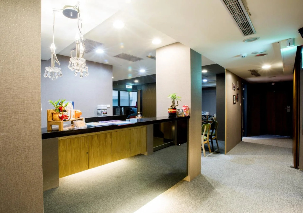 U Hotel (XIMEN)