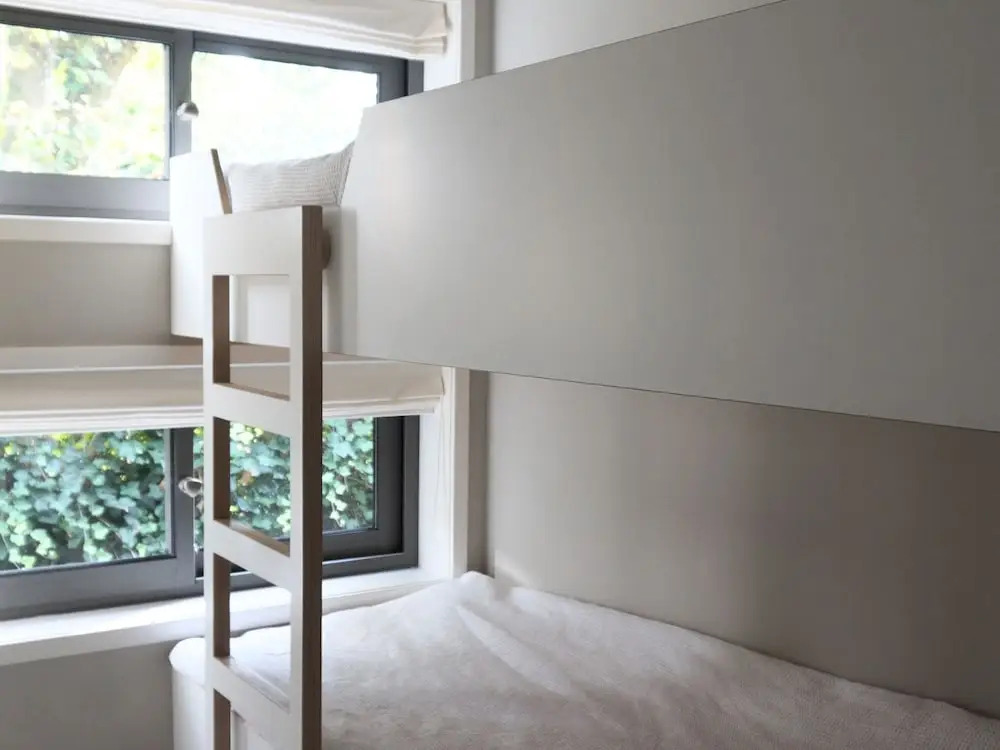 Tranquil Holiday Home in Ouddorp near Nature Reserve