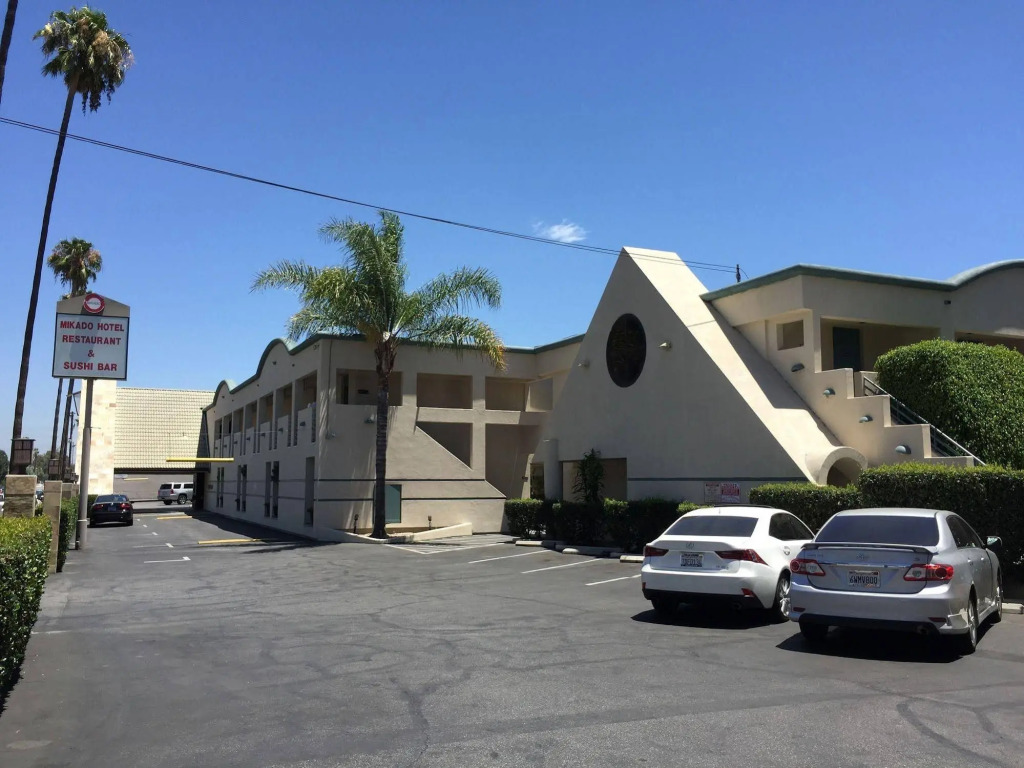 Mikado Hotel - Universal Studios-Burbank