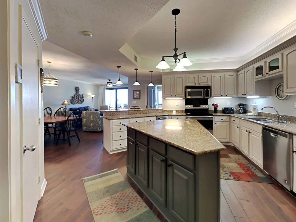 Romar House Villa