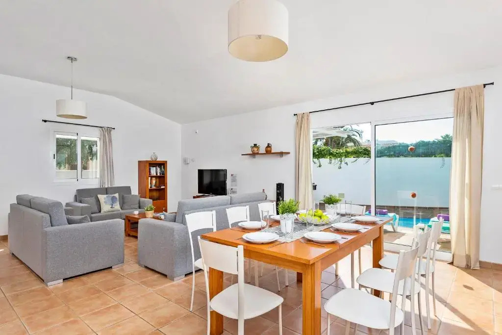 Villa Menorca Raquel by Mauter Villas