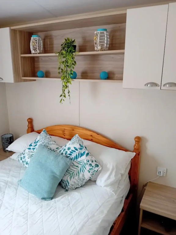 Seaside Chalet Retreat in New Quay