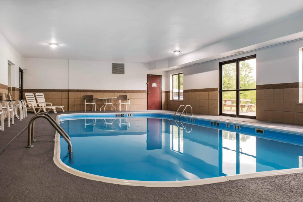Quality Inn & Suites Anderson I-69