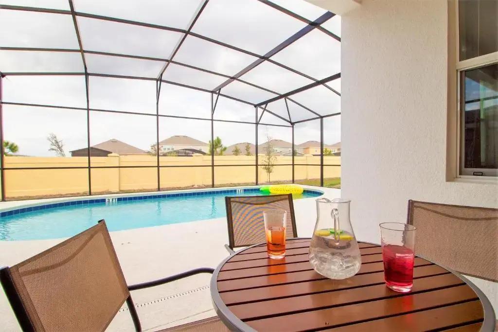 Sonoma Resort 6 Bedroom Vacation Home with Pool 1768