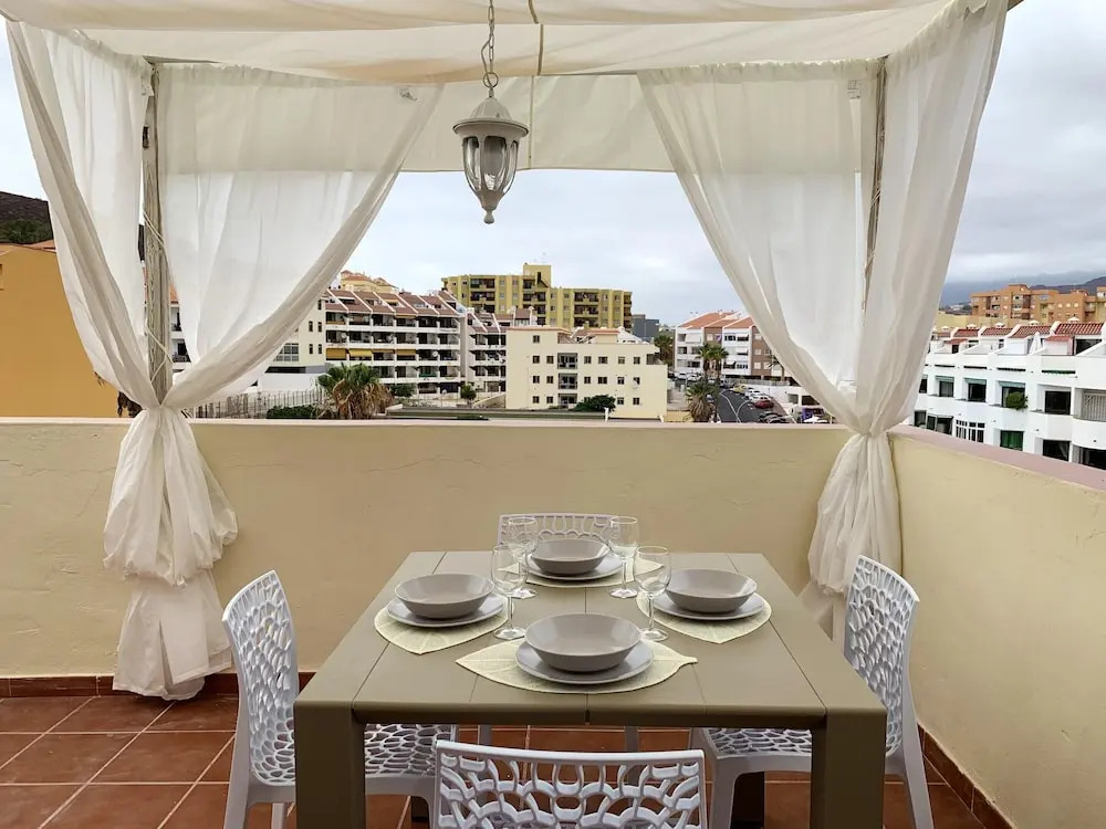 Apartment With 2 Bedrooms in Los Cristianos, With Wonderful Mountain V