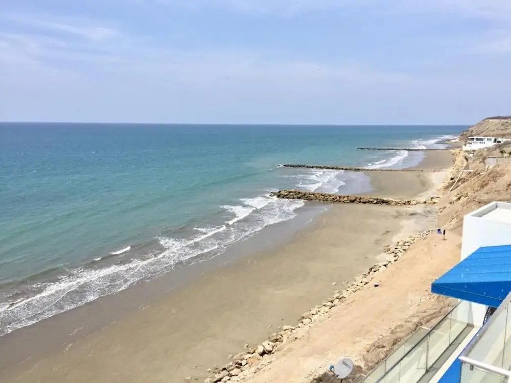 Golden Mar Hostal