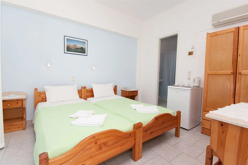 Hotel Marinos
