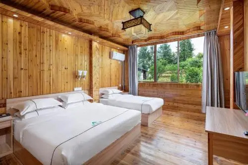 Longji Yunhai Ju Hotel