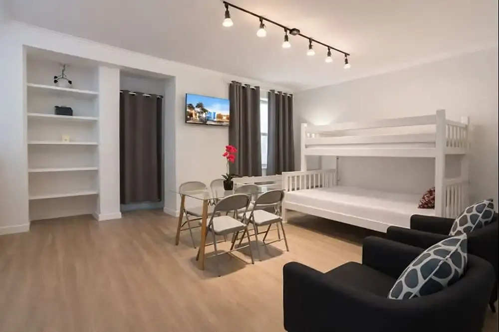 Coastal Retreat Charming 1bdr MiamiBeach