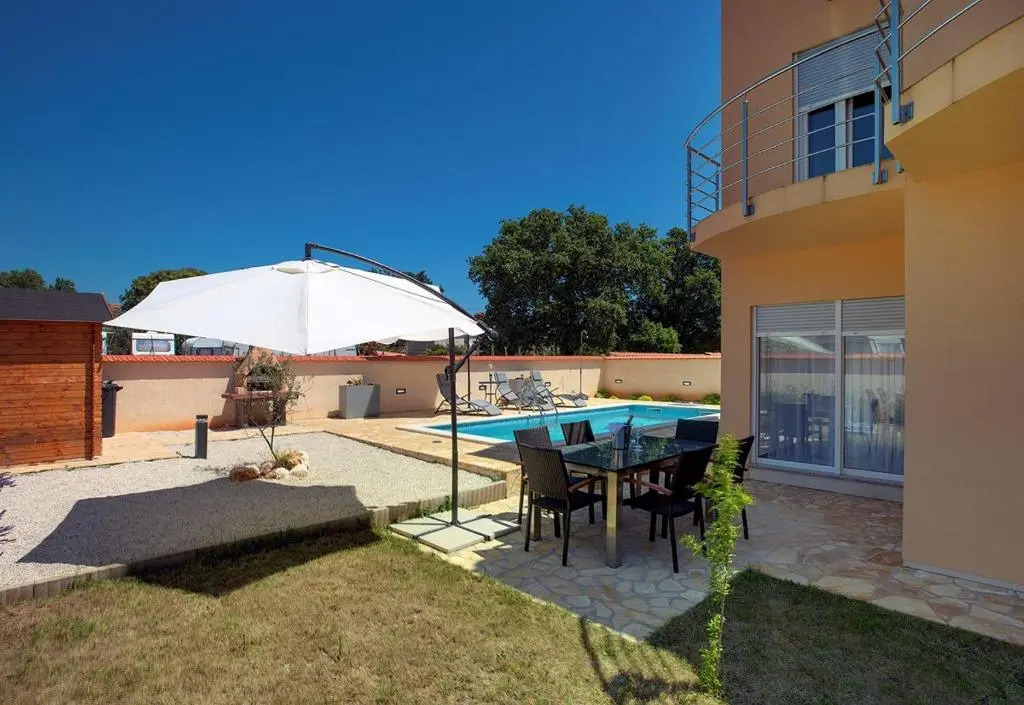 Villa Elena