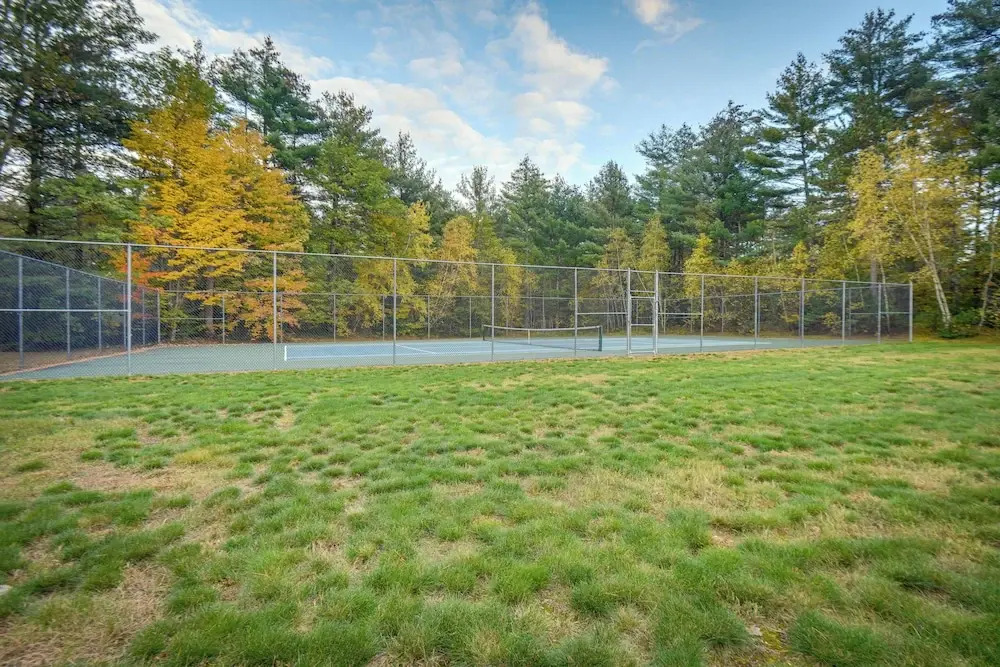 Family-friendly Gem w/ Heated Pool Near Storyland!