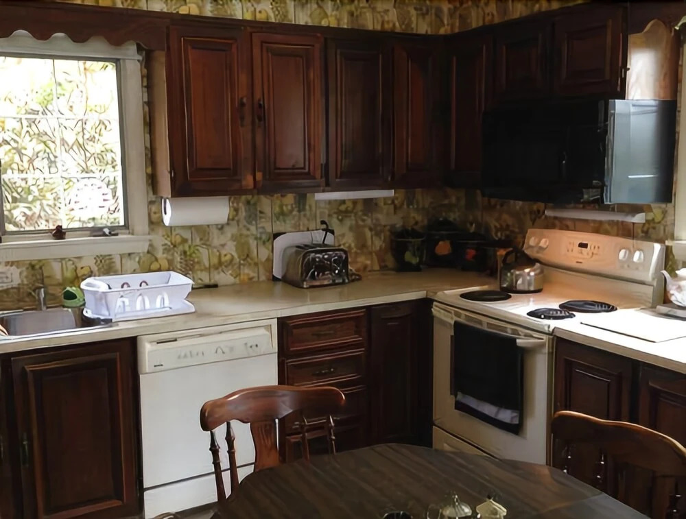 Shangri-La - Four Bedroom Home