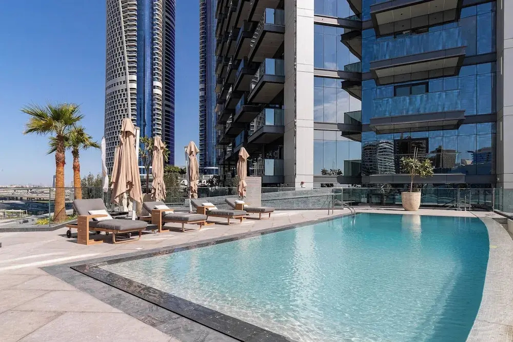 Simply Comfort Vacation Homes Rental Apartments at Nobles Tower Luxury Burj View