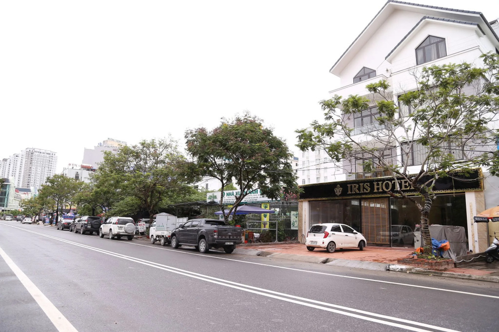 Iris Hotel Halong