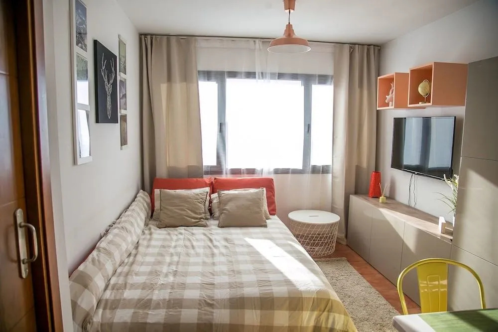 Chalet Adosado Urbanización COPOS PREMIUM Zona Media