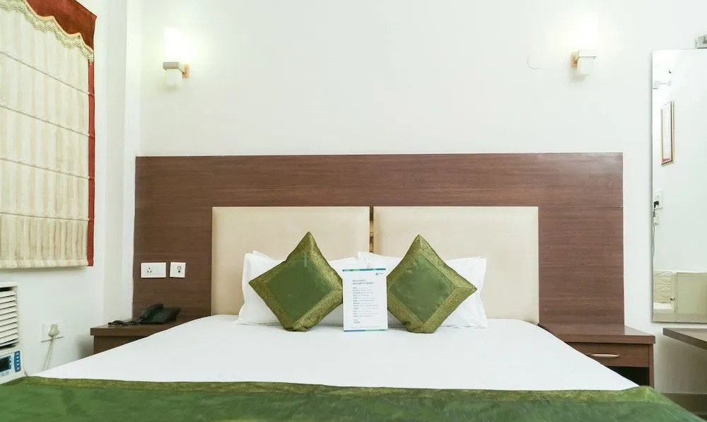 Treebo Maniram Palace