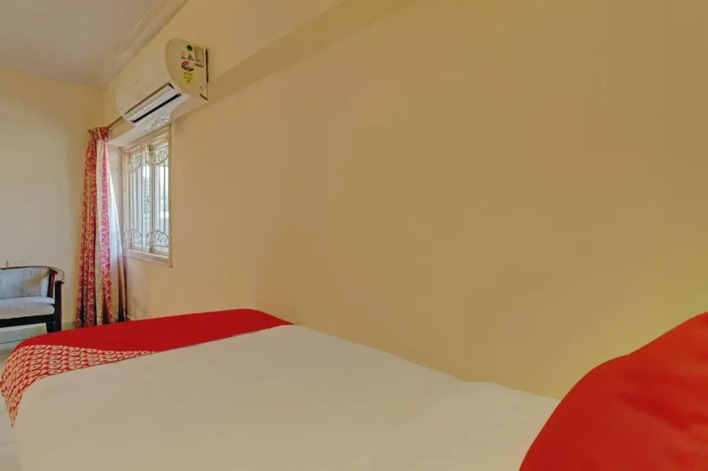Hotel Sri Sai Grand Central by Oyo