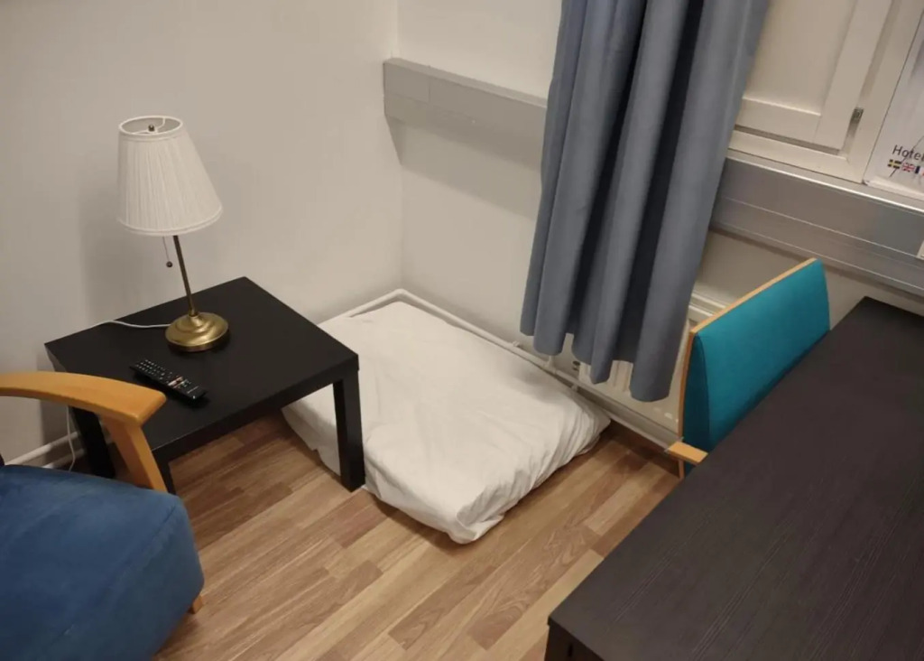 Hotel 24