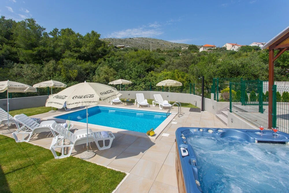 Villa Honey