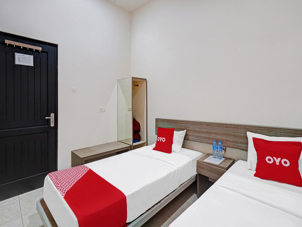 Almeira Homestay Syariah Near RS Islam Al-Irsyad Mitra Reddoorz