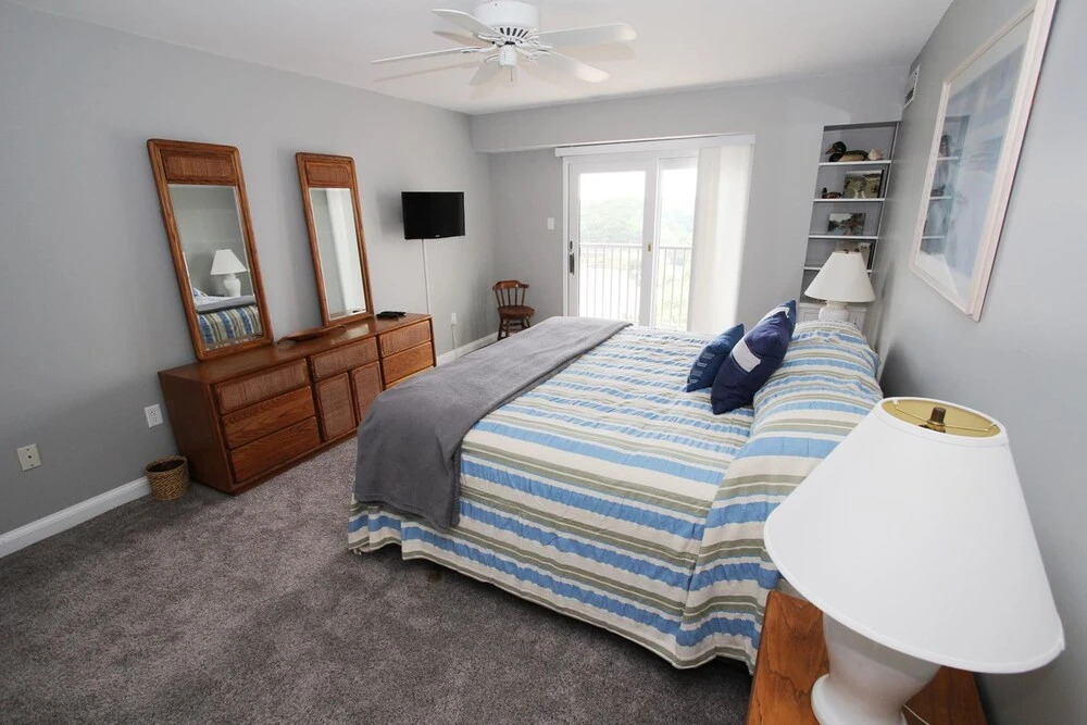 Henlopen Unit 716 by Long & Foster