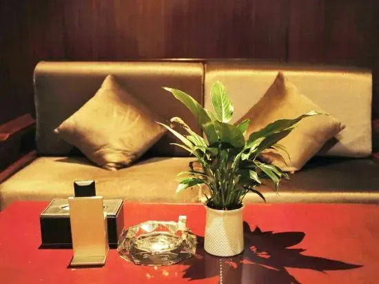 Xiangrui Hotel