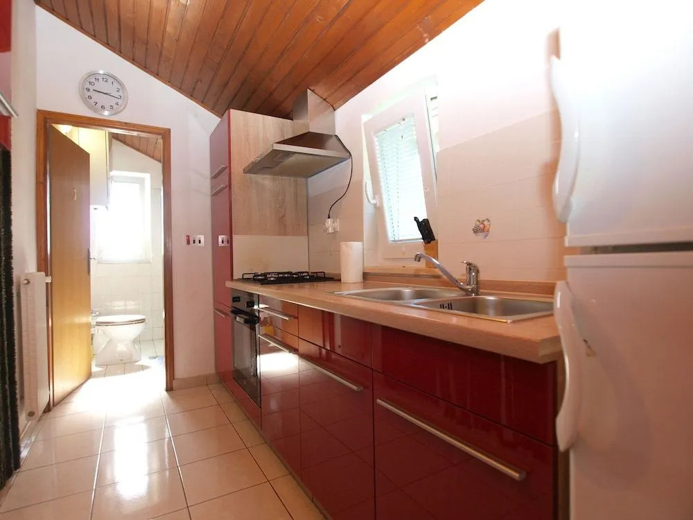 Apartment 1437