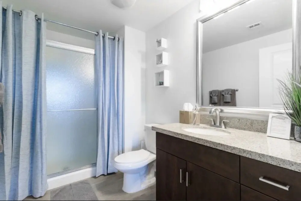 5 Mi to DT-Close to Shops-Dinin&Parking 3012