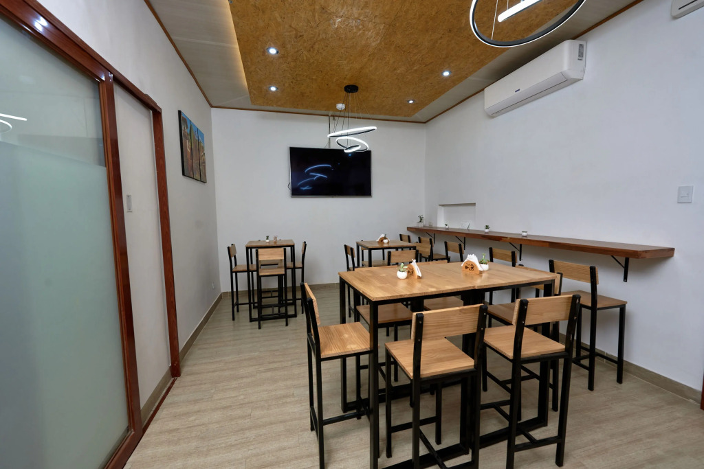 Pirwa Hostel Prada