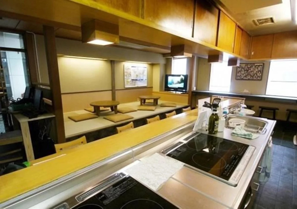 Osaka Hana Hostel