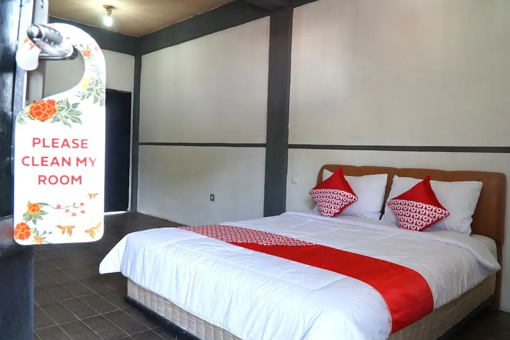 Martha Guest House by OYO Rooms