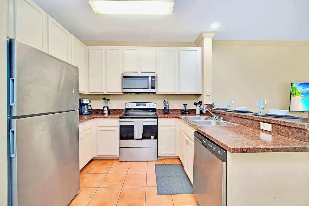 Upstay 3BR Suite w Pool, Sauna & Gamesnear Disney