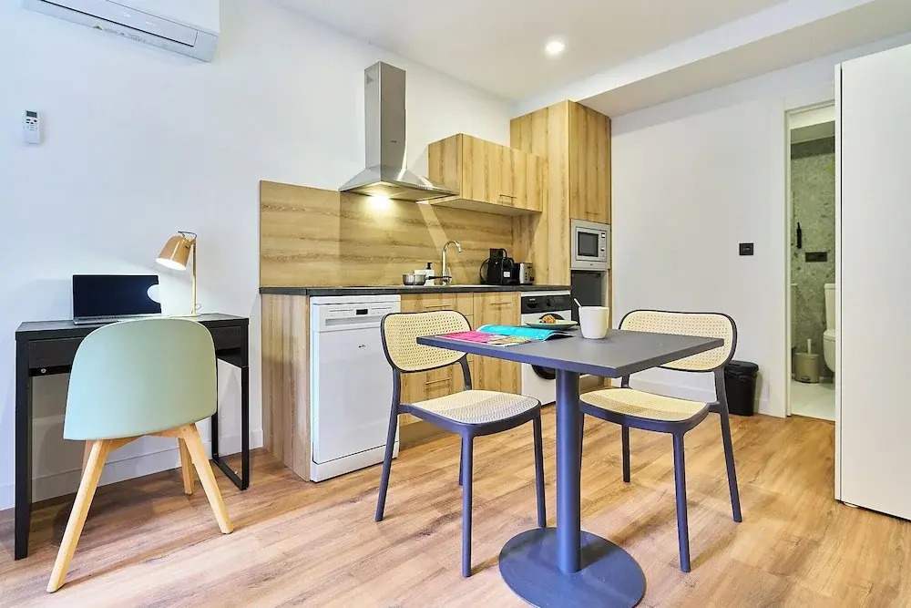 Apartamentos Beatriz by gaiarooms