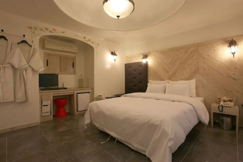 Seongnam Moran W Hotel